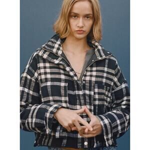 BDG Urban Outfitters Skye Plaid Shirt Jacket Size M
